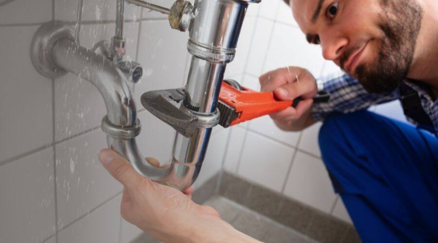 Toilet maintenance in Cokeville, WY